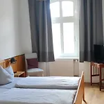 Zur Faehre