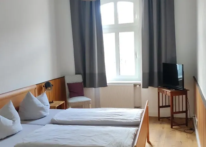 Zur Faehre