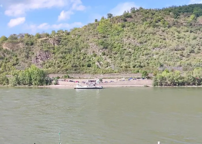 酒店 Zur Faehre 博帕德