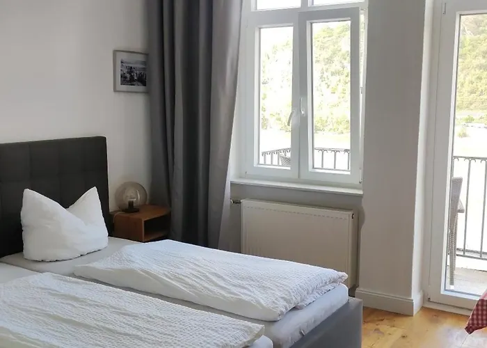 Zur Faehre 酒店 博帕德