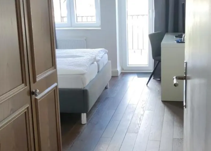 Zur Faehre 酒店 博帕德