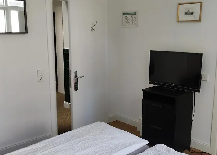 Zur Faehre
